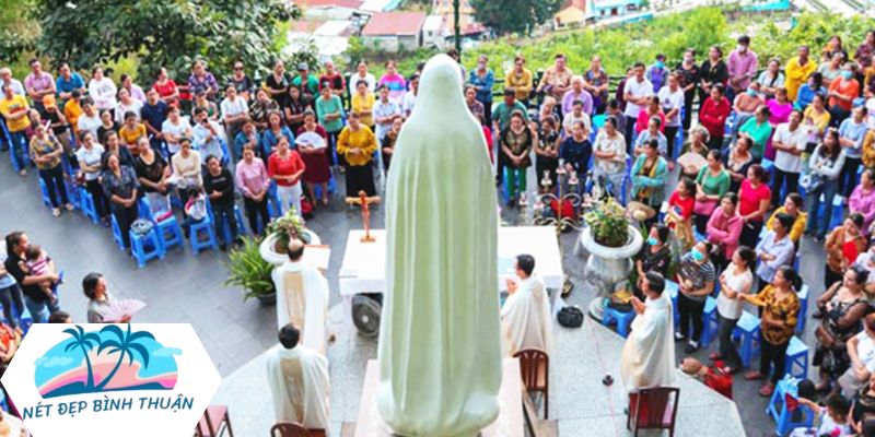 Trung tâm Thánh Mẫu Đức Mẹ Tà Pao nhìn từ cao