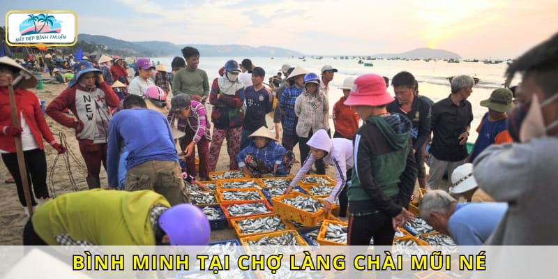 Chợ làng chài đẹp nhất là vào lúc bình minh