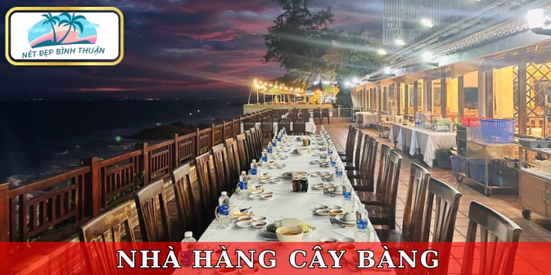 Nhà hàng Cây Bàng nổi bật với món cua rang me và mực nướng hảo hạng