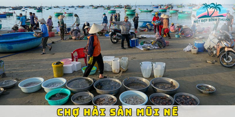 Chợ hải sản tươi sống tại Mũi Né