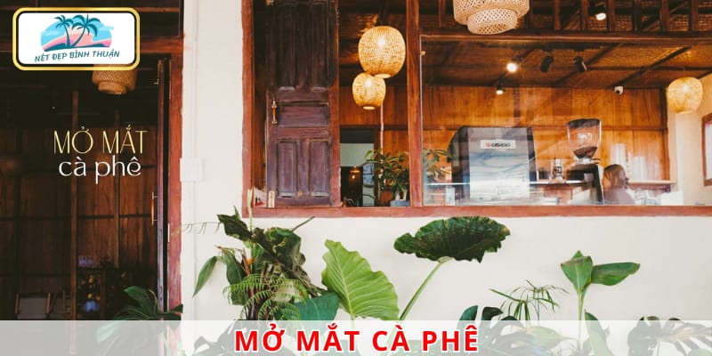 Phong cách mộc mạc kết hợp cảnh biển xanh tạo nên không gian thư giãn