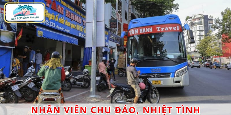 Tài xế Tâm Hạnh Phan Thiết nhiều kinh nghiệm, đảm bảo chuyến đi an toàn, chu đáo