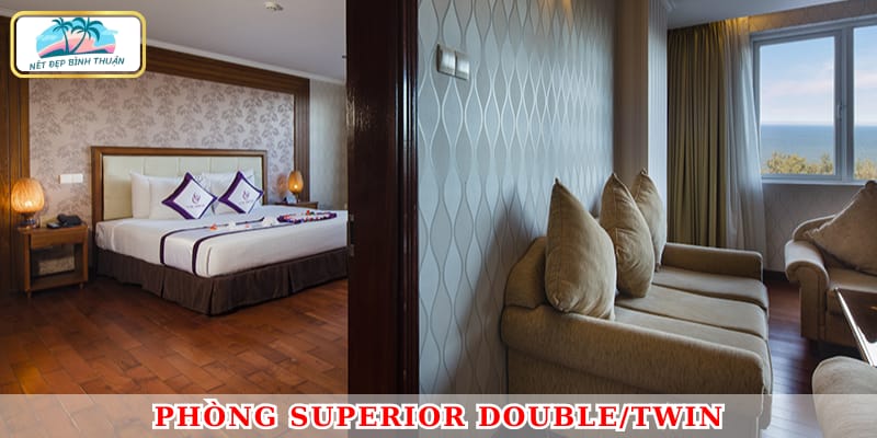 Superior Double/Twin - Phòng thoáng mát, ngắm nhịp sống sôi động thành phố