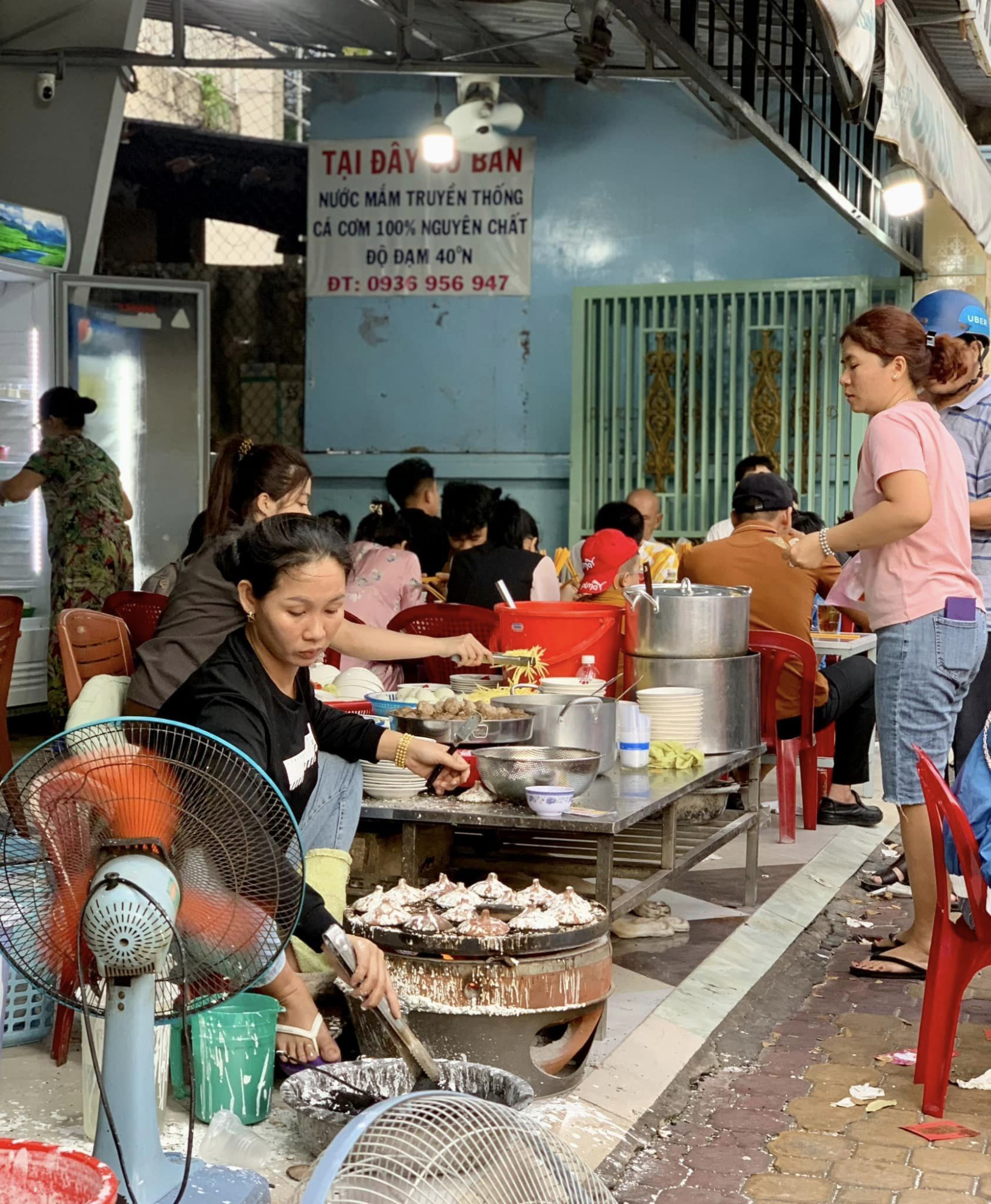 banh-can-lan-nguyet (4)