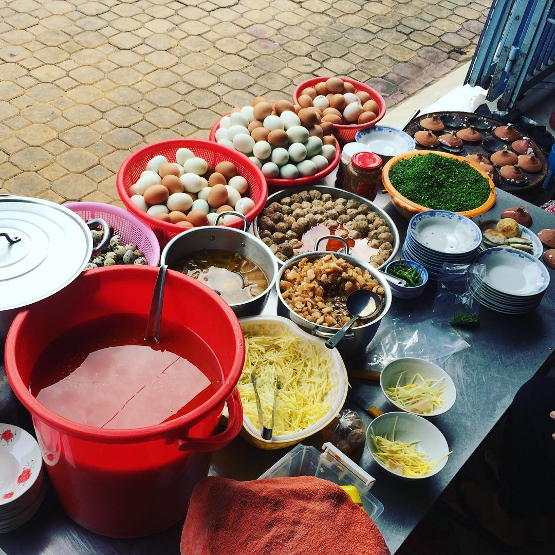 banh-can-lan-nguyet (5)