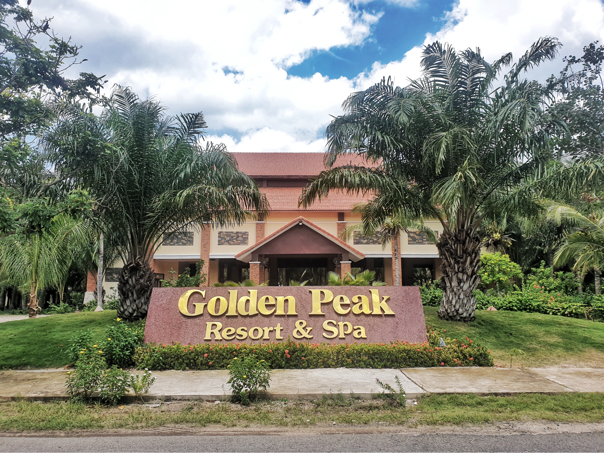 golden-peak-resort-spa-phan-thiet (5)