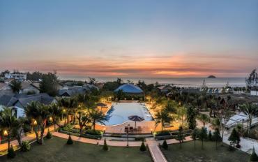 hon-ba-lagi-beach-resort-phan-thiet