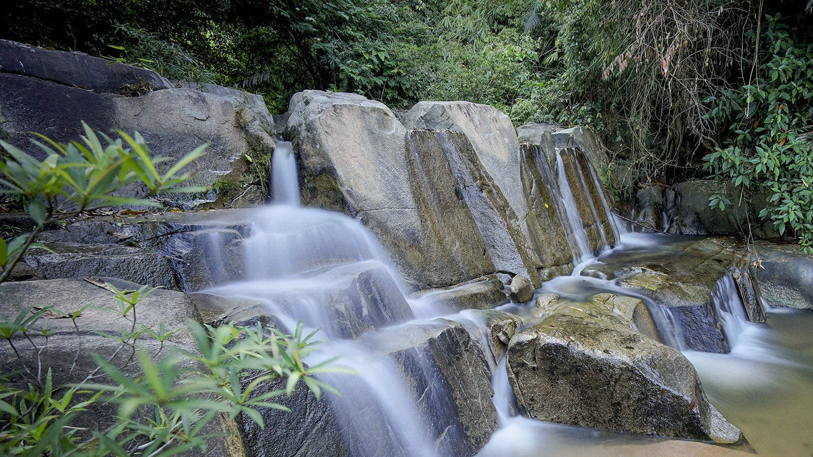 khu-du-lich-thac-3-tang (2)