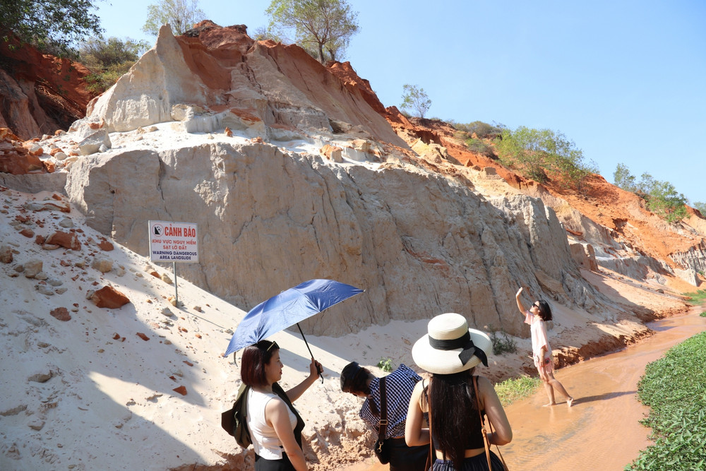 suoi-hong-mui-ne (2)