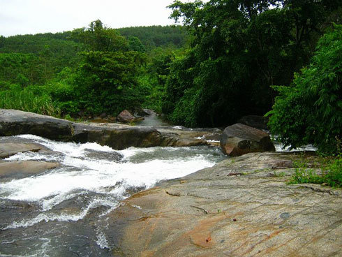 thac-truot-ta-pua (4)