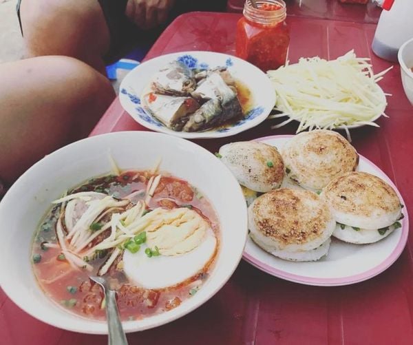 top-9-quan-banh-can-phan-thiet