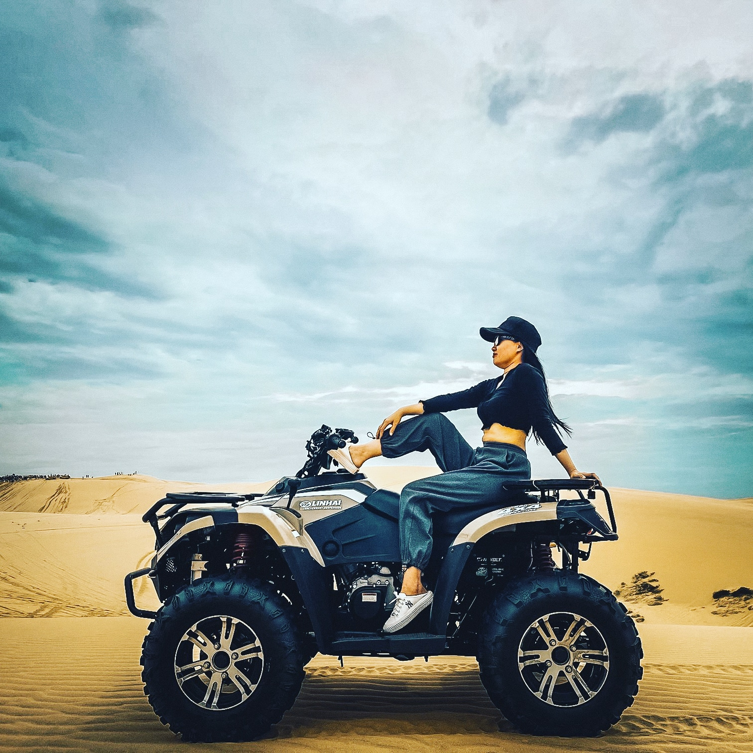 xe-dia-hinh-bau-trang (1)