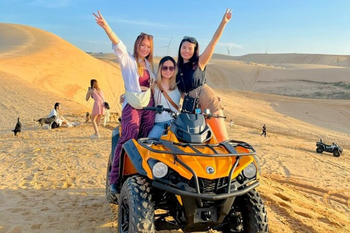 xe-dia-hinh-bau-trang (2)