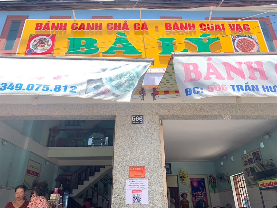 banh-canh-ghe-phan-thiet (3)