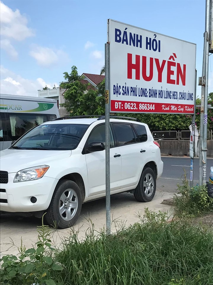 banh-hoi-long-heo-phu-long (2)